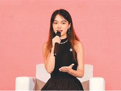 实现跨文化传播的“双向奔赴”（中外青年说）