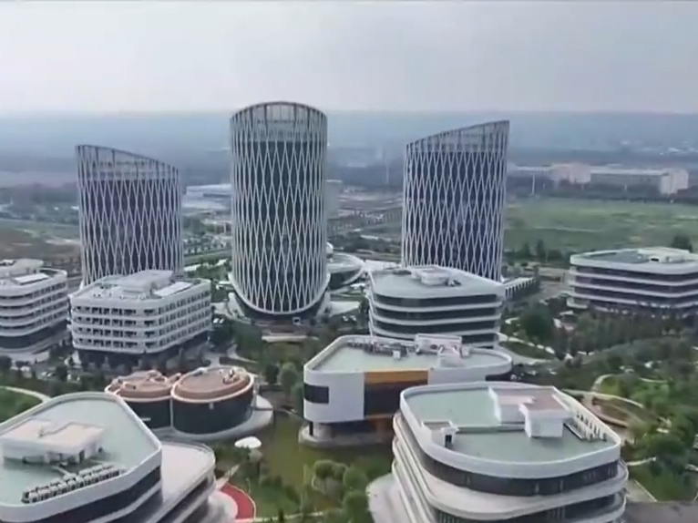 一线调研丨算力网织就数字经济新底座