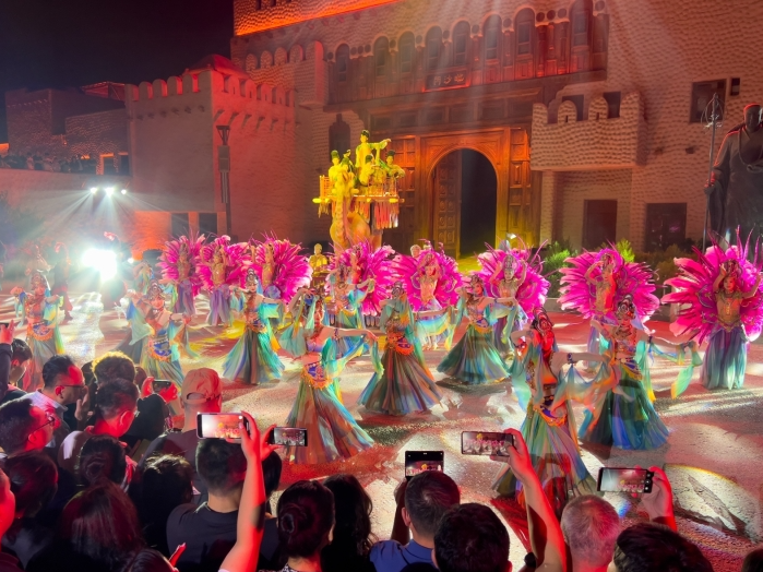 “海外替代游”加持“Color Walk” 新疆或迎现象级增长