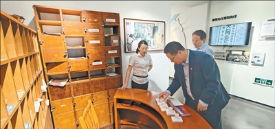 确定建立社会主义市场经济体制（伟大征程）
