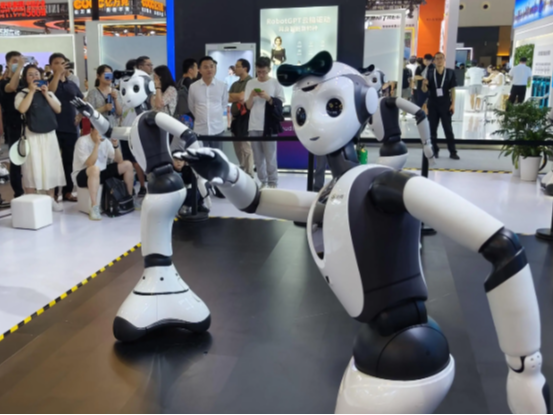 外媒说丨中国与越南推动人工智能在跨境旅游合作中的应用