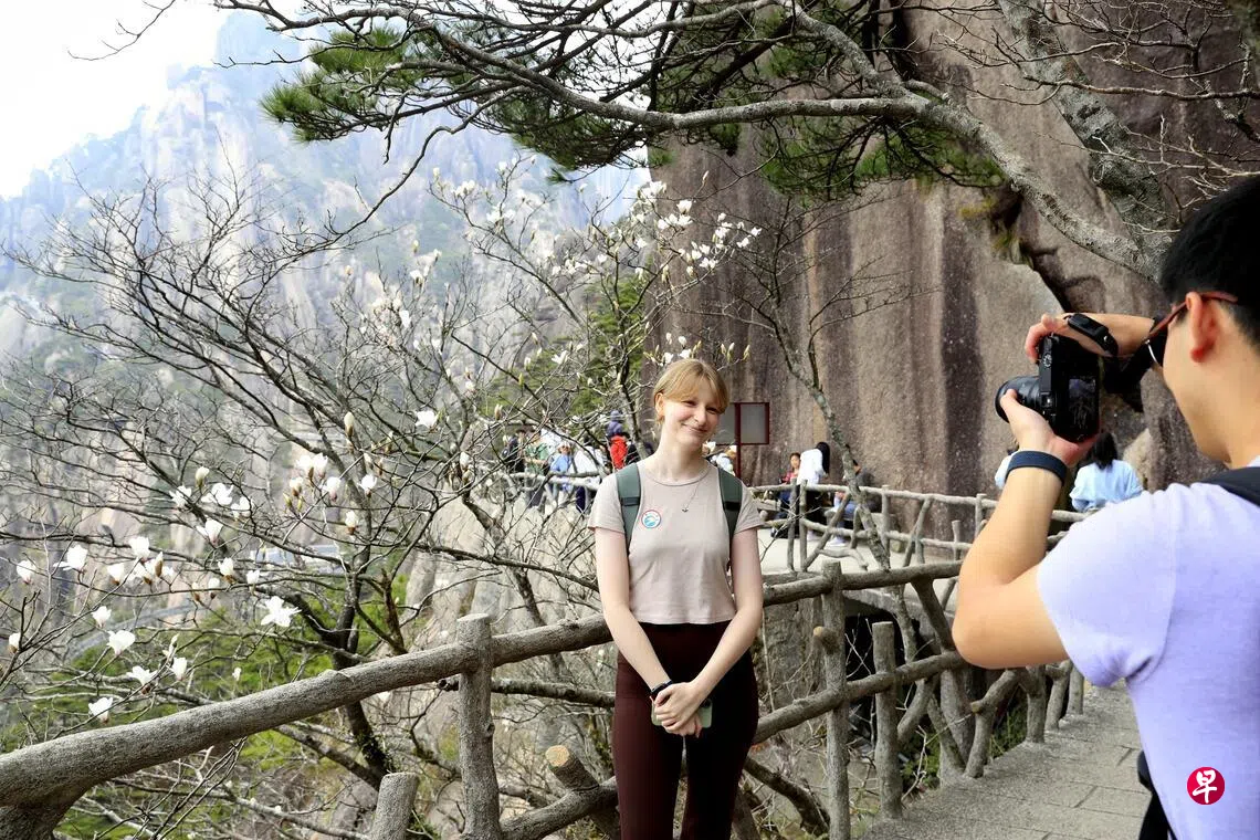 外媒说丨赴美游客急剧下降 中国有望成全球最大旅游经济体